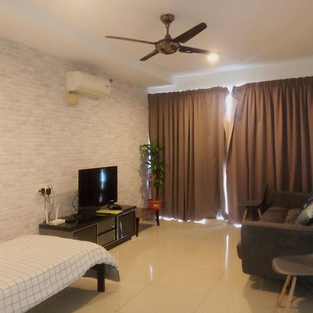 ג'ורג' טאון 2 Bedrooms & 2 Bathrooms Near New Gurney Bay מראה חיצוני תמונה